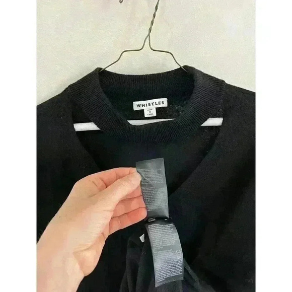 Whistles Women’s Medium M Pullover Black 100% Merino Wool Long Sleeve Vneck - Picture 3 of 3